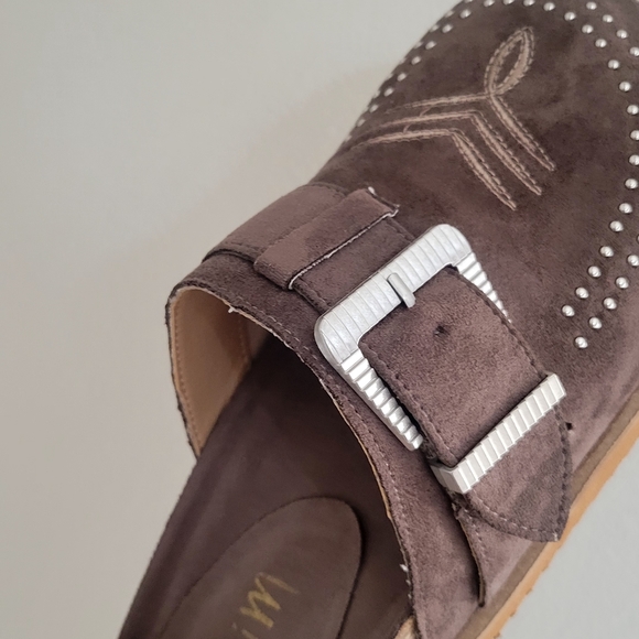 Buckle Detail Brown Mules Shoes - Picture 4 of 7